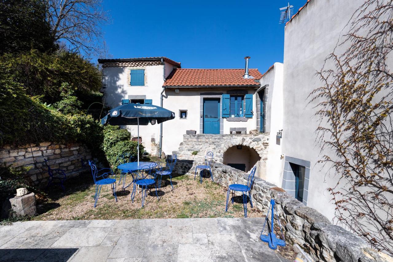 Grand Gite Du Bistrot D'Ici Saint-Saturnin  Luaran gambar